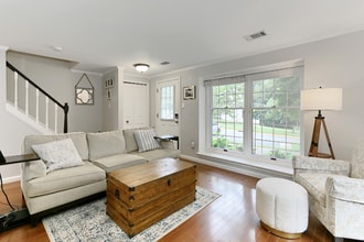 1581 Poplar Grove Dr in Reston, VA - Building Photo - Building Photo