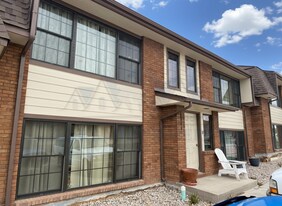 1711 Fetterman Dr in Laramie, WY - Building Photo