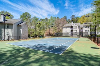 Wood Pointe Apartment Homes in Marietta, GA - Foto de edificio - Building Photo