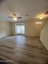 928 Jefferson Dr in Gulfport, MS - Building Photo - Building Photo