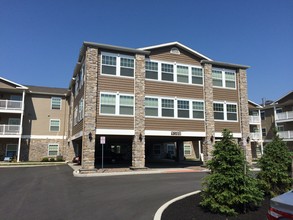 Fox Creek Estates in East Amherst, NY - Building Photo - Building Photo