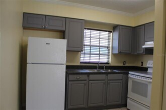 3607 W Idlewild Ave in Tampa, FL - Building Photo - Building Photo