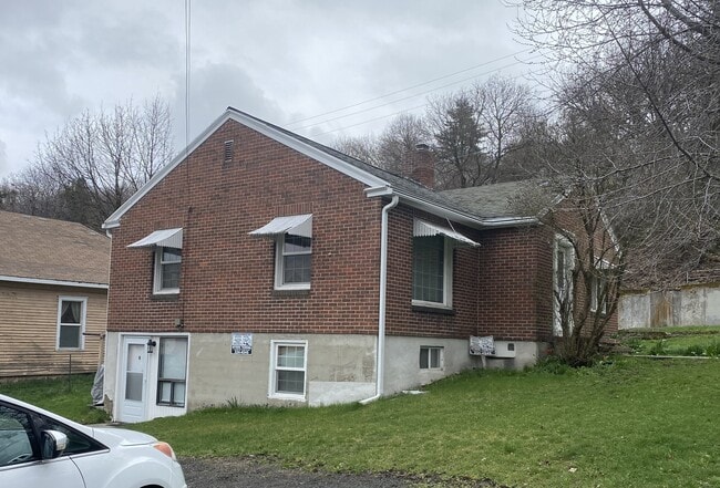 230 SE Daniel St, Unit #B-230Daniel