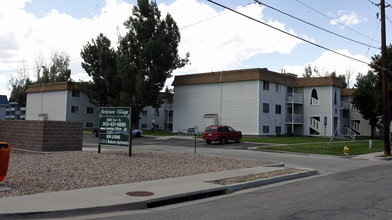 Parkview Village Apartments in Arvada, CO - Building Photo - Building Photo