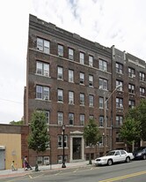 805 New York Ave in Union City, NJ - Building Photo
