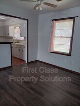 2801 SW 51st St in Oklahoma City, OK - Building Photo - Building Photo