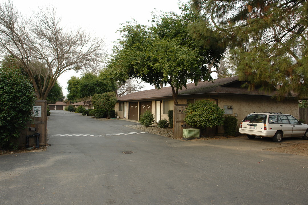 194 E Shasta Ave in Chico, CA - Building Photo