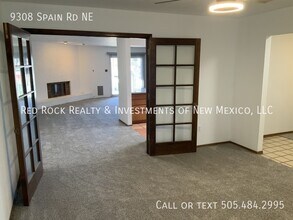 9308 Spain Rd NE in Albuquerque, NM - Building Photo - Building Photo