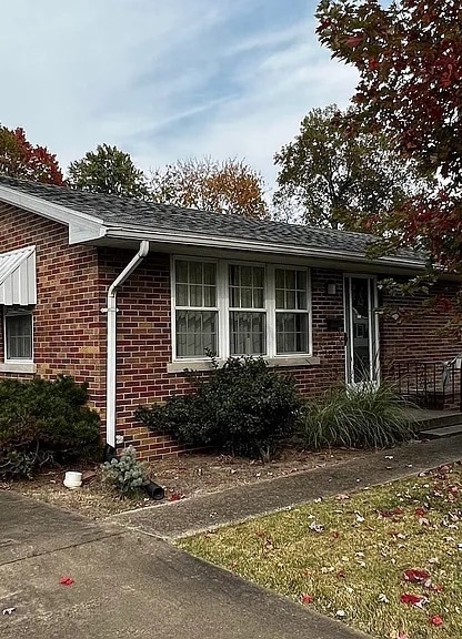 property at 3016 Taylor Ave