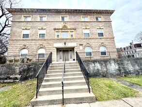 7100 Thomas Blvd, Unit Apt. #2 in Pittsburgh, PA - Building Photo - Building Photo