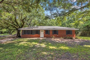 2126 31st St in Gulfport, MS - Building Photo