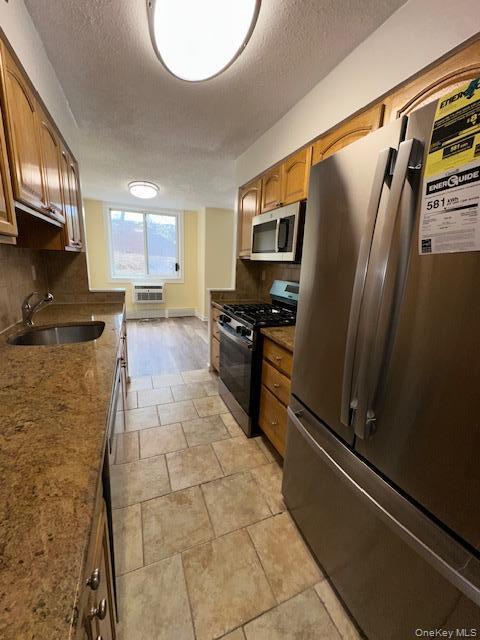 14 Nosband Ave in White Plains, NY - Building Photo - Building Photo