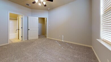 3211 Sergeant Dr in College Station, TX - Building Photo - Building Photo