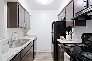 SunPointe Apartments