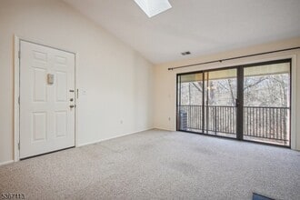 203 Irving Pl in Bernards, NJ - Building Photo - Building Photo