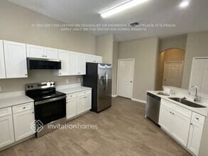 2700 Port Ct in Kissimmee, FL - Foto de edificio - Building Photo