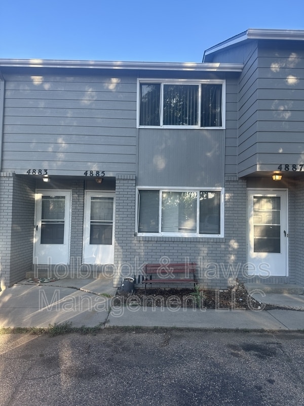 property at 4885 Basswood Dr