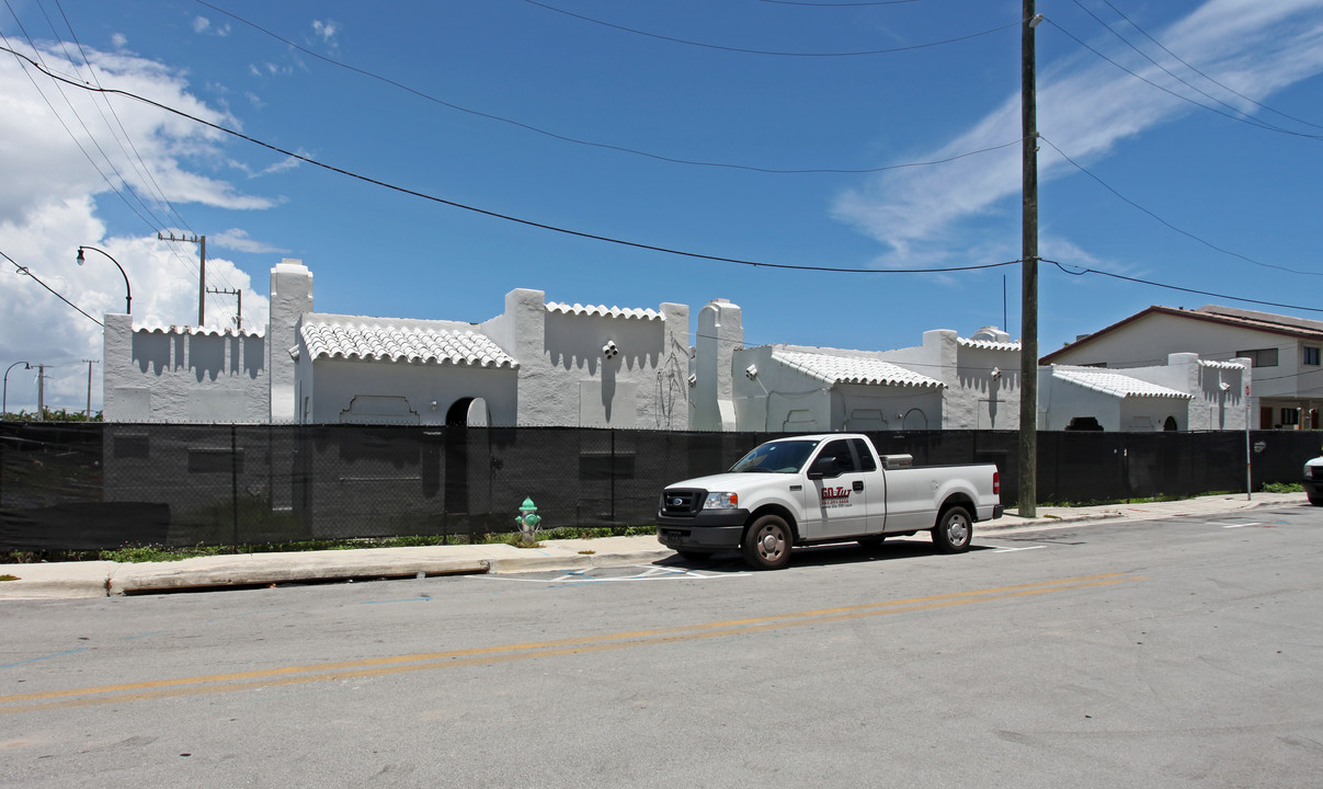 347 Madison St in Hollywood, FL - Building Photo