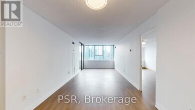 45 Carlton St. in Toronto, ON - Building Photo - Building Photo