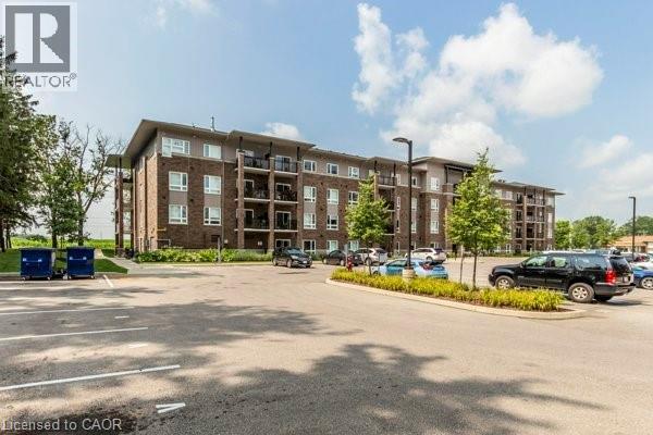 property at 456 Lorne Ave W