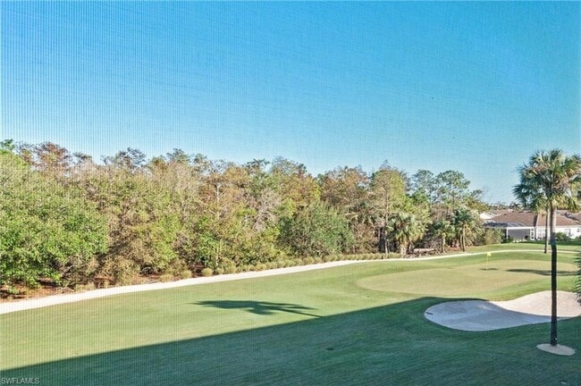 6824 Sterling Greens Dr, Unit 302 in Naples, FL - Building Photo - Building Photo
