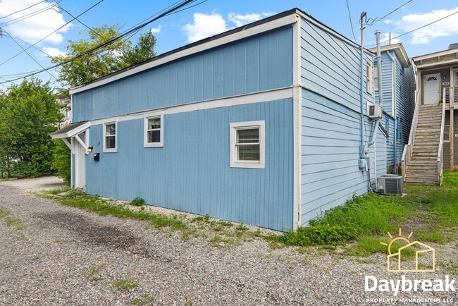 property at 112 E Anderson St
