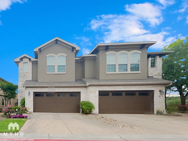 property at 9613 Solana Vista Loop