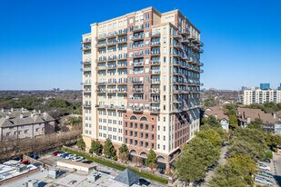 Travis At Knox in Dallas, TX - Building Photo