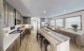 1615 Sidewinder Dr in Princeton, TX - Building Photo