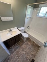 1413 Mark Twain Dr in Lansing, MI - Building Photo - Building Photo