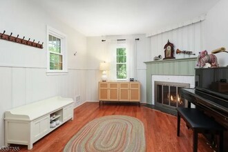 924 Maurice Ave in Rahway, NJ - Foto de edificio - Building Photo