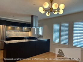 19135 Beachcrest Ln in Huntington Beach, CA - Building Photo