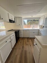 1728 Royal Ct in San Luis Obispo, CA - Building Photo - Building Photo