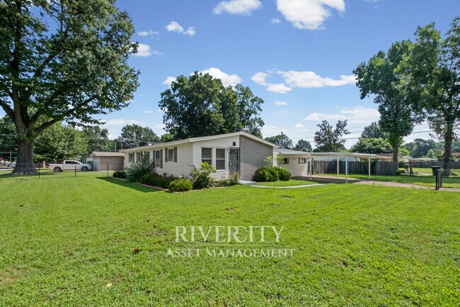 property at 5040 Colewood Ave