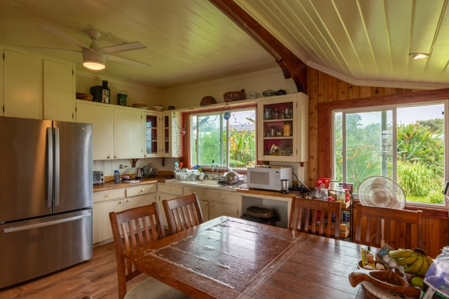 398 Ohai St in Hilo, HI - Building Photo - Building Photo