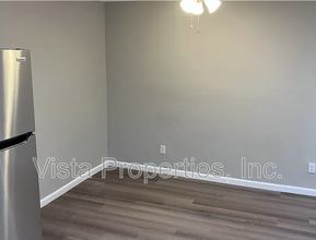 5323 New Cut Rd in Louisville, KY - Building Photo - Building Photo