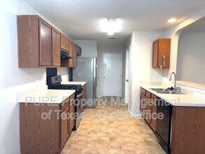 2724 Breezy Point Cove in Round Rock, TX - Building Photo - Building Photo