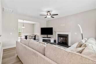 112 Nairn St in Fayetteville, NC - Building Photo - Building Photo