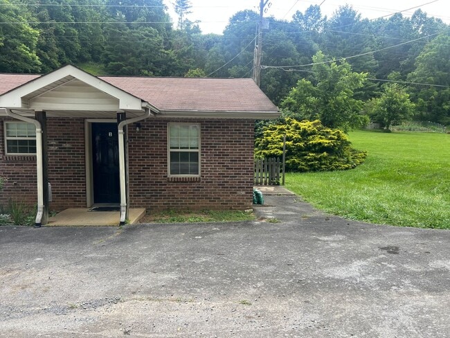 property at 2101 Marbleton Rd