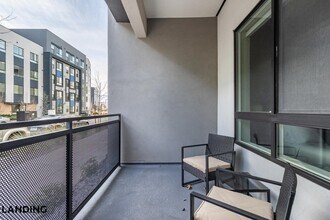 2060 Experience Ave, Unit 152 in Reno, NV - Foto de edificio - Building Photo