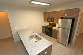 The Stables Student Living in Tifton, GA - Building Photo - Interior Photo