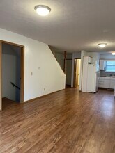 405 E Jackson St in Ozark, MO - Building Photo - Building Photo
