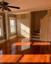 67 Flint St, Unit 2 in Somerville, MA - Building Photo - Building Photo