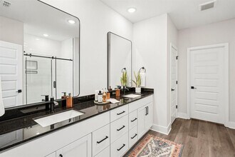 17119 Homestead Haven Dr in Bee Cave, TX - Building Photo - Building Photo