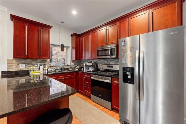 property at 4226 N Ashland Ave