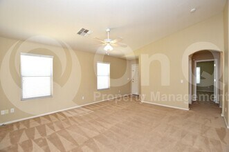 2908 W Gold Dust Ave in San Tan Valley, AZ - Building Photo - Building Photo