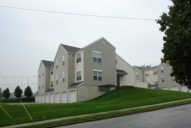 1111 N 27th St in Omaha, NE - Foto de edificio - Building Photo