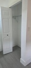 2460 SW 15th St in Miami, FL - Building Photo - Building Photo