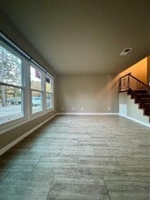 15 Nantucket Dr in Bella Vista, AR - Foto de edificio - Building Photo