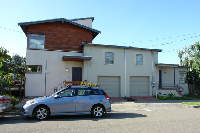 1520-1522 Virginia St in Berkeley, CA - Foto de edificio - Building Photo